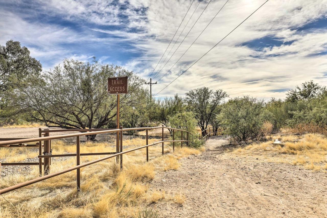Pet-Friendly Tucson Casita Shared Hot Tub And Porch Villa Exterior photo